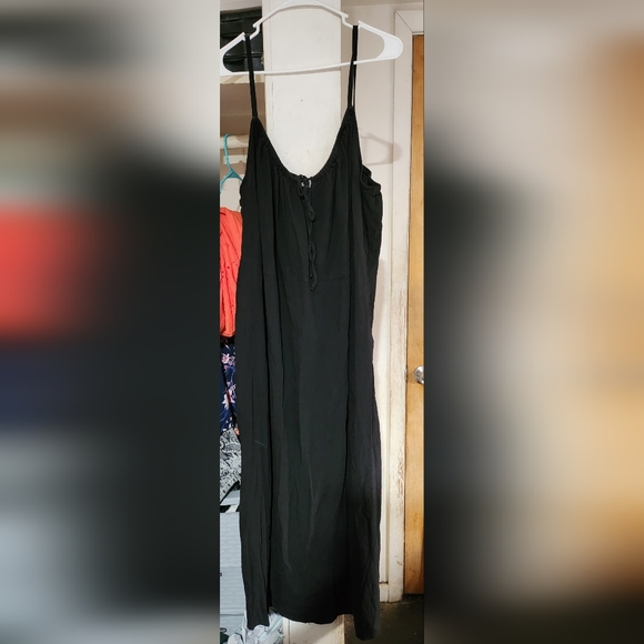 2 for $20 Old Navy black Summer Dress - Picture 3 of 3